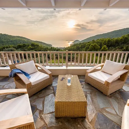 Villa Idealia *