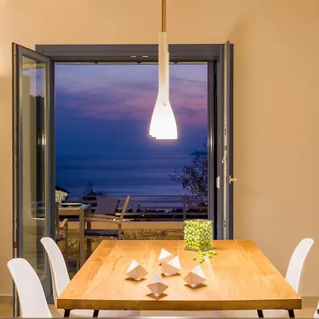 Idealia Panormos (Skopelos)