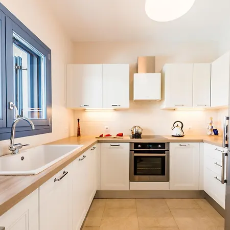 Idealia Panormos (Skopelos)