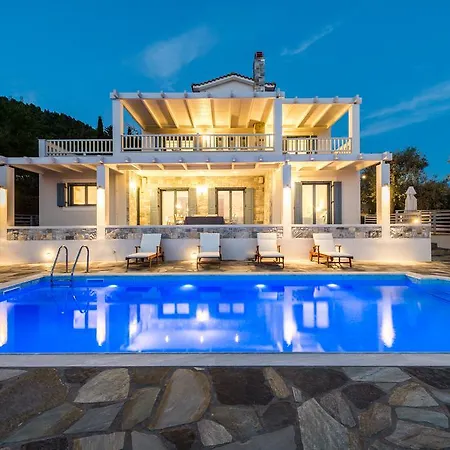 Idealia Panormos (Skopelos)