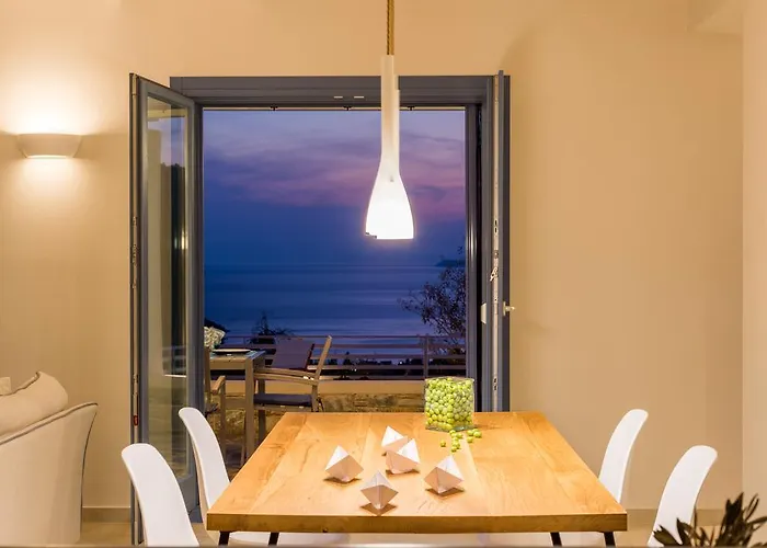 Idealia Panormos (Skopelos)